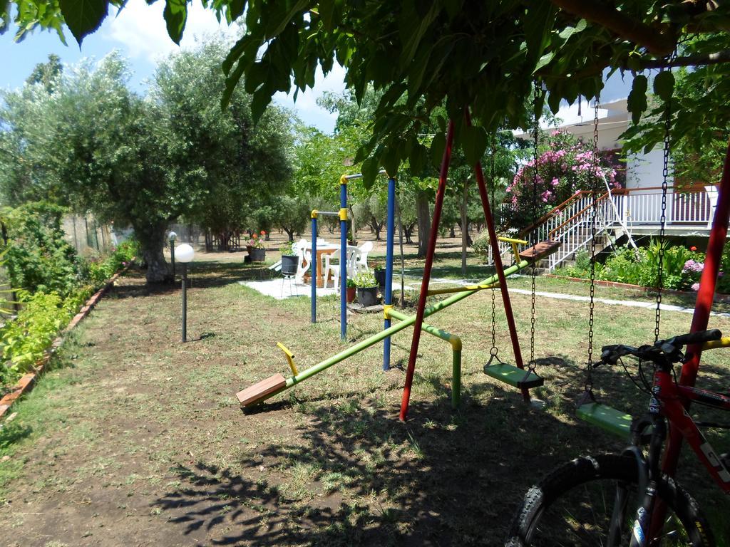 טורוני Bozelia Apartments מראה חיצוני תמונה